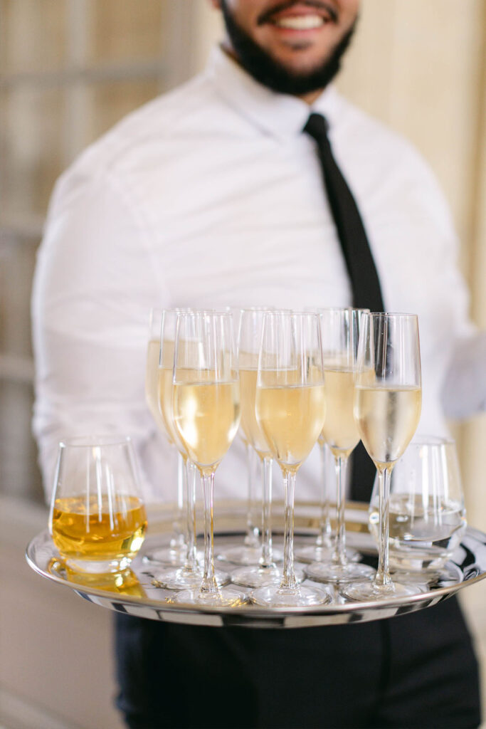 Wine and champagne budget wedding france