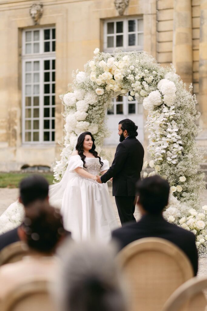 Getting married at Chateau Champlatreux